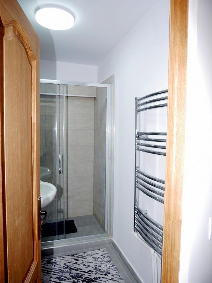 קאמפולונג מולדובנסק Apartament David מראה חיצוני תמונה